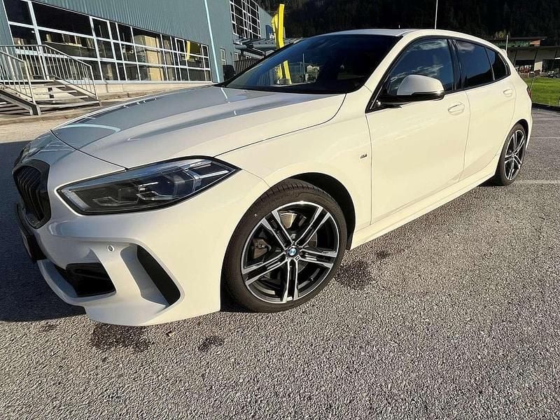 Weiß Gebraucht 2020 BMW 120 M Sport Kleinwagen | € 20.990 (Guter Preis) - Bild 1/4