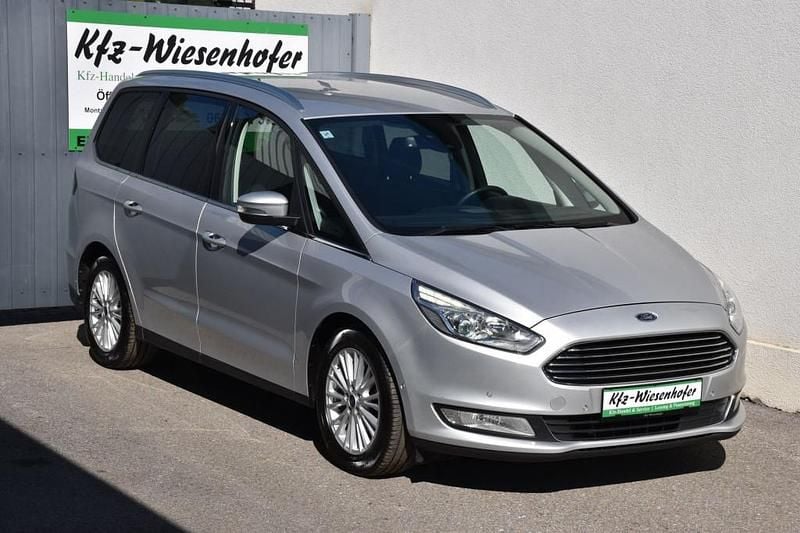 Grau Gebraucht 2018 Ford Galaxy Van / Kleinbus | € 15.990 (Fairer Preis) - Bild 1/4