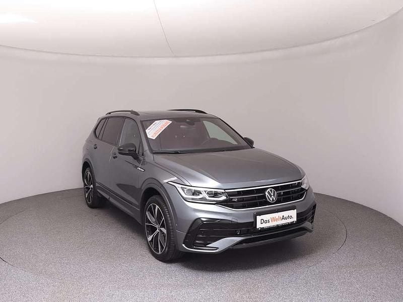 Gebraucht VW Tiguan Allspace R-line 150 PS (110 kW) 2024 Grau SUV