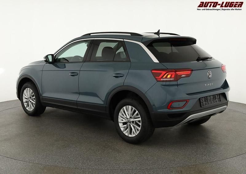 Neu VW T-Roc Life 2025 Petroleum blue metallic SUV