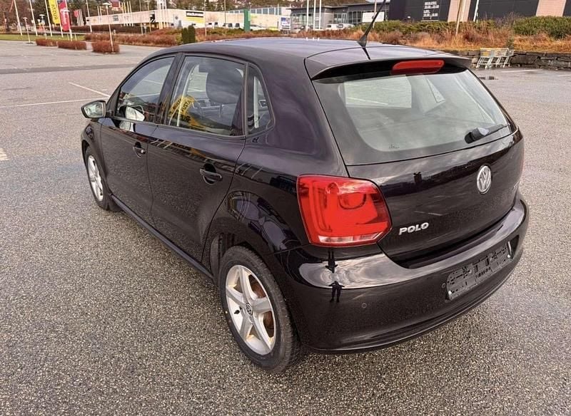 Gebraucht VW Polo Design 71 PS (52 kW) 2013 Kleinwagen