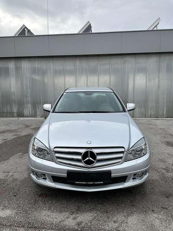 Gebraucht 2007 Mercedes C220 Avantgarde Limousine | € 13.500 (Teuer) - Bild 1/4