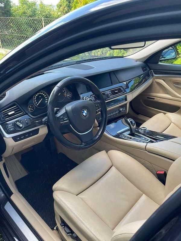 Gebraucht BMW ActiveHybrid 5 337 PS (247 kW) 2012 Grau Limousine