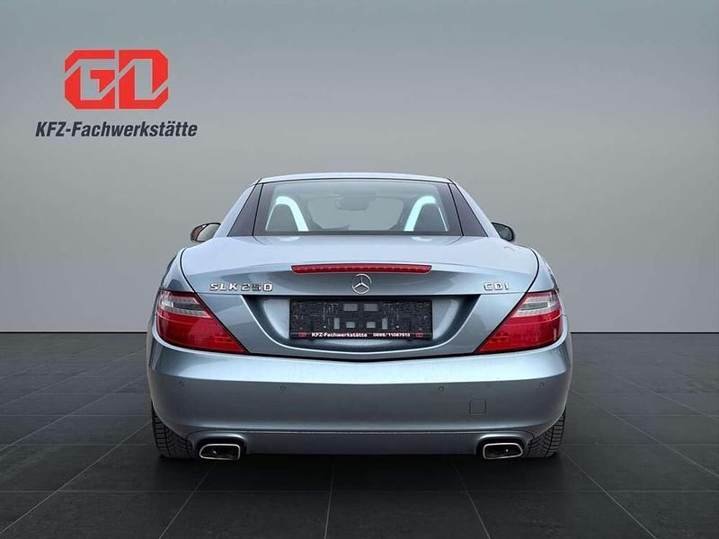 Gebraucht Mercedes SLK250 204 PS (150 kW) 2012 Grau Cabrio