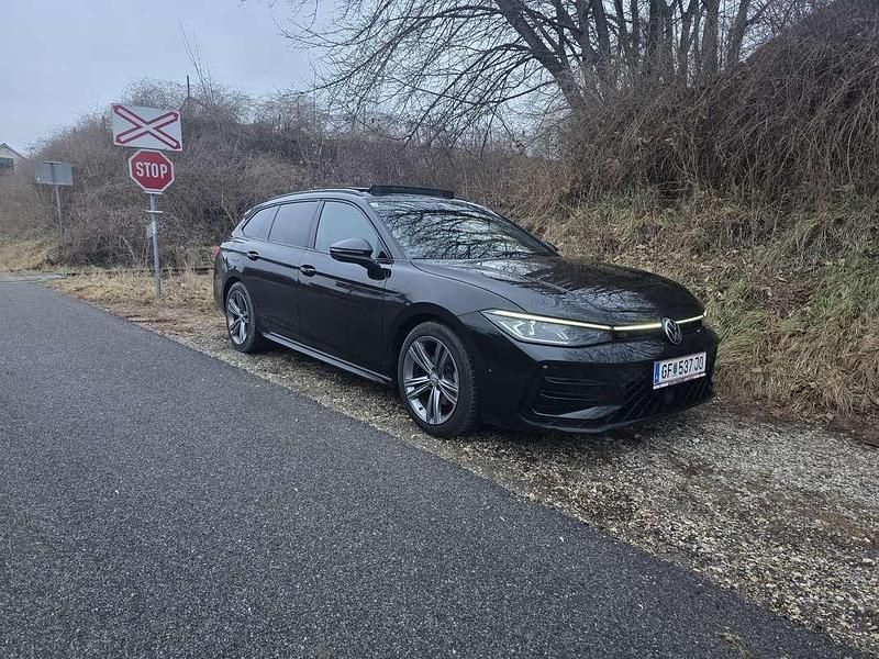 Gebraucht VW Passat Sport 150 PS (110 kW) 2025 Kombi