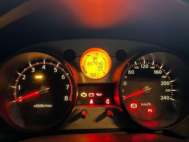 Gebraucht Nissan Qashqai Acenta 141 PS (103 kW) 2007 Rot SUV