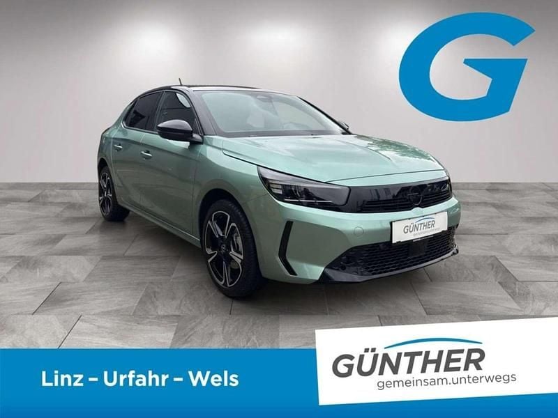 Neu Opel Corsa 101 PS (74 kW) 2025 Grün Limousine