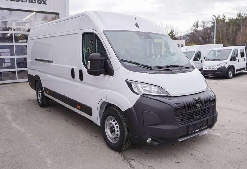 Neu Peugeot Boxer 140 PS (102 kW) 2025 Weiß Van