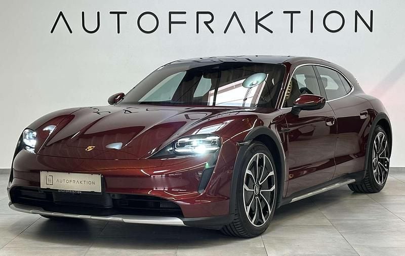 Rot Gebraucht 2022 Porsche Taycan Cross Turismo Kombi | € 72.999 (Superpreis) - Bild 1/4