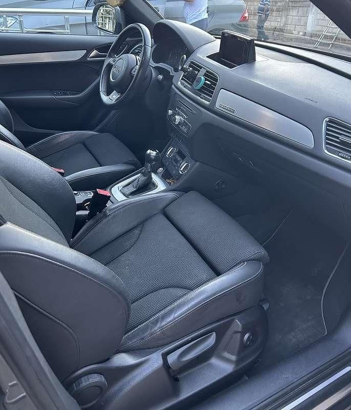 Gebraucht Audi Q3 177 PS (130 kW) 2012 Grau SUV