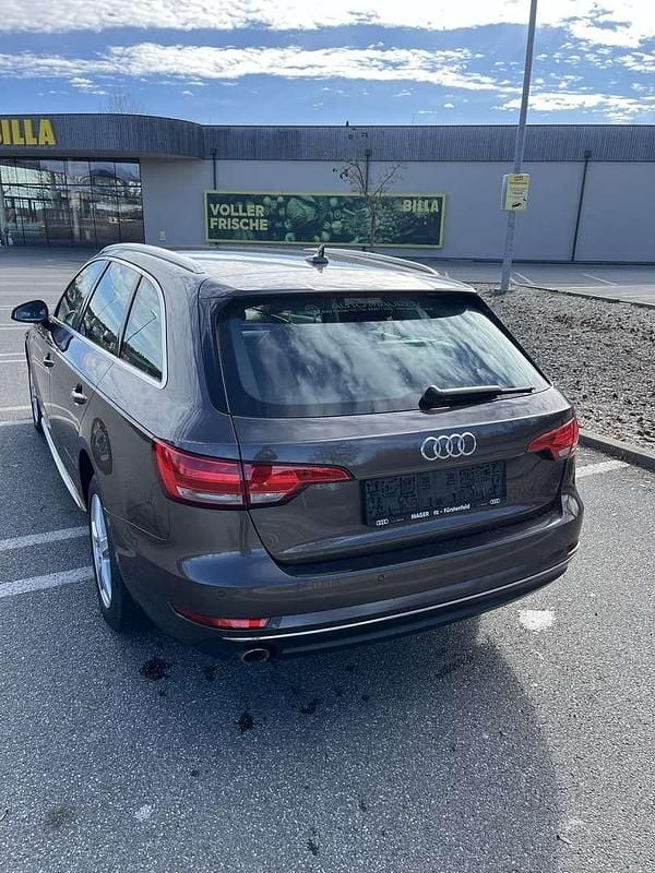 Gebraucht Audi A4 Design 122 PS (89 kW) 2017 Kombi