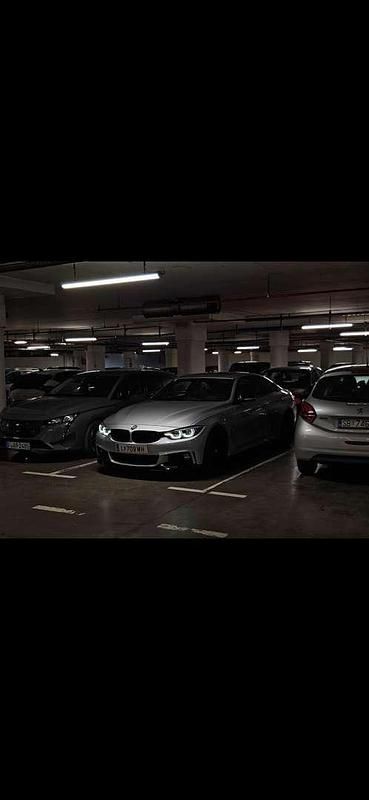 Silber Gebraucht 2018 BMW 420 M Sport Coupé | € 29.500 (Etwas zu teuer) - Bild 1/4