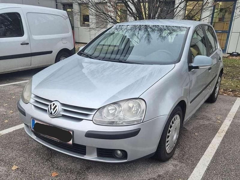 Silber Gebraucht 2006 VW Golf V Limousine | € 2.500 (Fairer Preis) - Bild 1/4