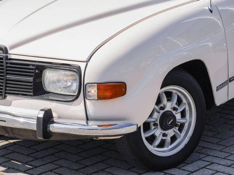 Gebraucht Saab 9-5 65 PS (47 kW) 1975 Weiß Kombi