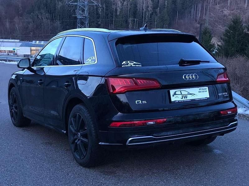 Gebraucht Audi Q5 252 PS (185 kW) 2021 Schwarz SUV