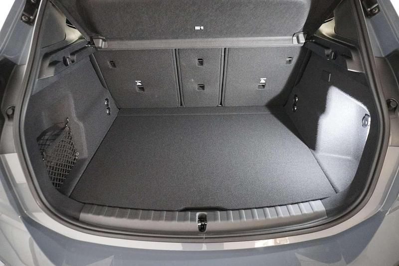 Gebraucht BMW 230e Active Tourer Efficient Dynamics 150 PS (110 kW) 2025 Grau Van / Kleinbus