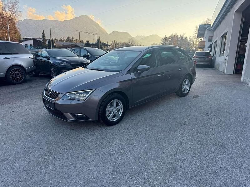 Grau Gebraucht 2015 Seat Leon Kombi | € 8.900 (Fairer Preis) - Bild 1/4