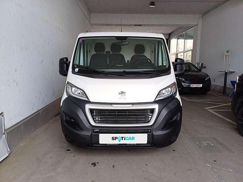 Gebraucht Peugeot Boxer 100 kW (136 PS) 2022 Weiß Van