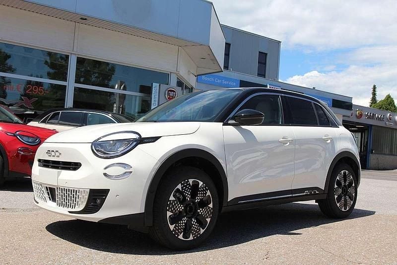 Weiß Neu 2025 Fiat 600 La Prima SUV | € 27.490 (Fairer Preis) - Bild 1/4