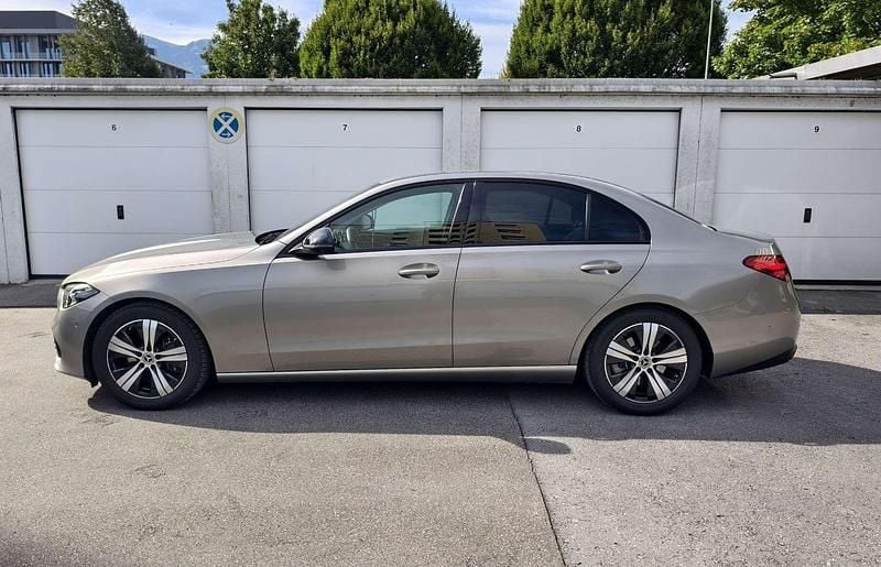 Gebraucht Mercedes C300 Avantgarde 258 PS (189 kW) 2022 Limousine