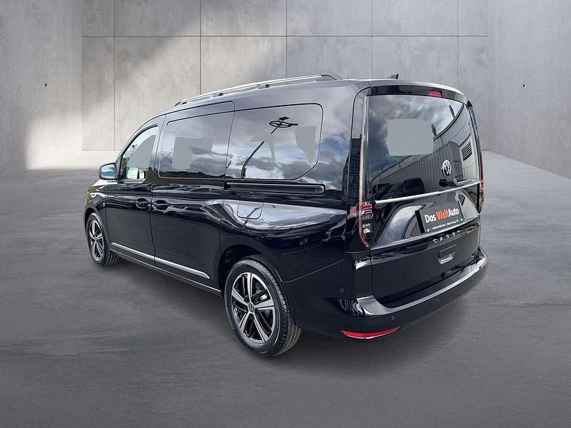 Neu VW Caddy Maxi Style 122 PS (89 kW) 2025 Schwarz  metallicperleffektno Van / Kleinbus