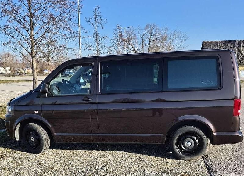 Gebraucht VW Multivan Startline 102 PS (75 kW) 2012 Braun Van