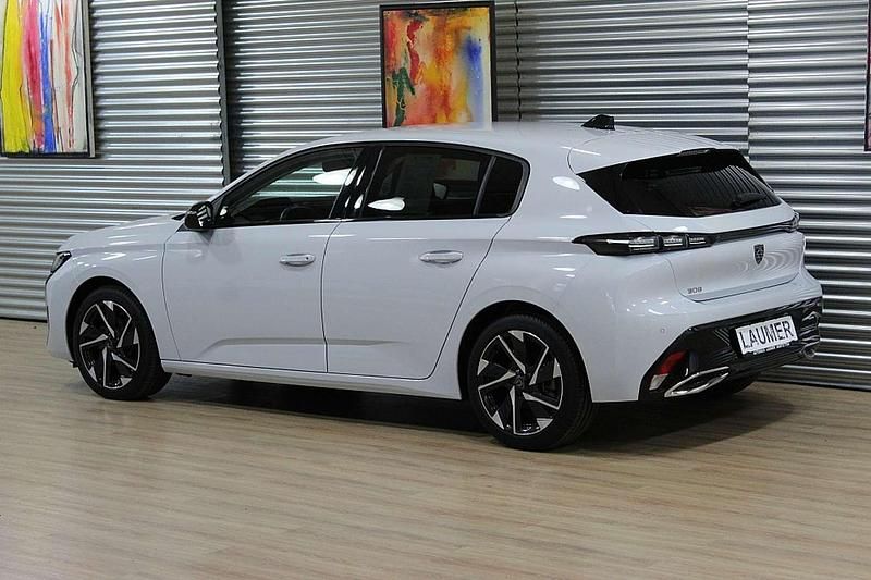 Gebraucht Peugeot 308 Allure 131 PS (96 kW) 2024 Weiß Limousine