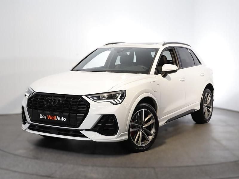 Gebraucht Audi e-tron S-Line 245 PS (180 kW) 2023 Weiß SUV