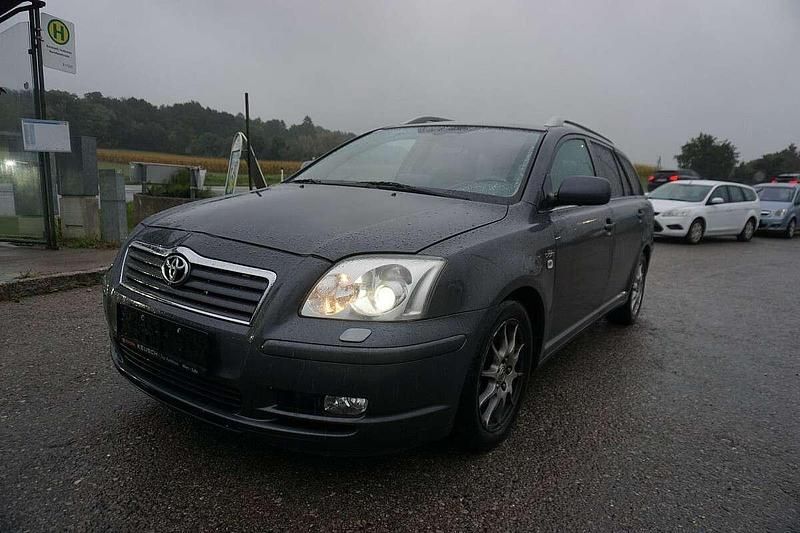 Gebraucht Toyota Avensis Sol 116 PS (85 kW) 2005 Schwarz Kombi