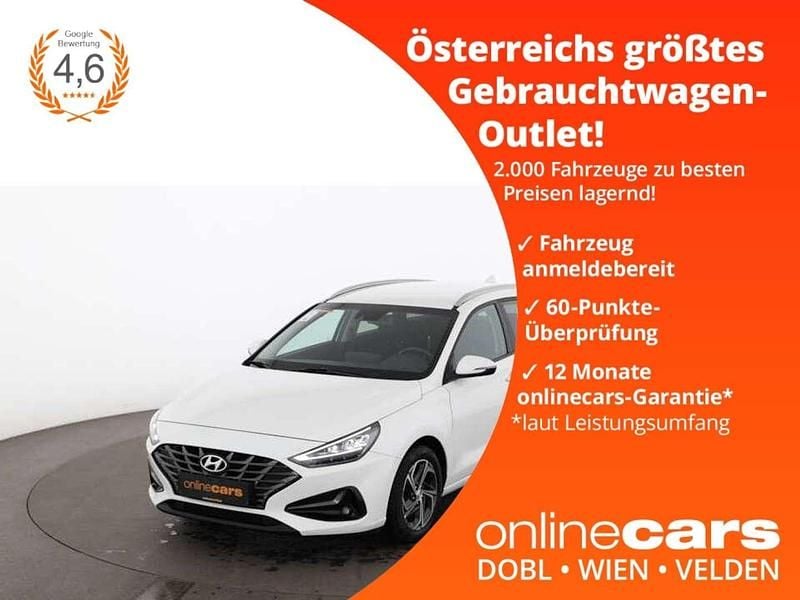 Weiß Gebraucht 2022 Hyundai i30 Select Kombi | € 15.490 (Fairer Preis) - Bild 1/4