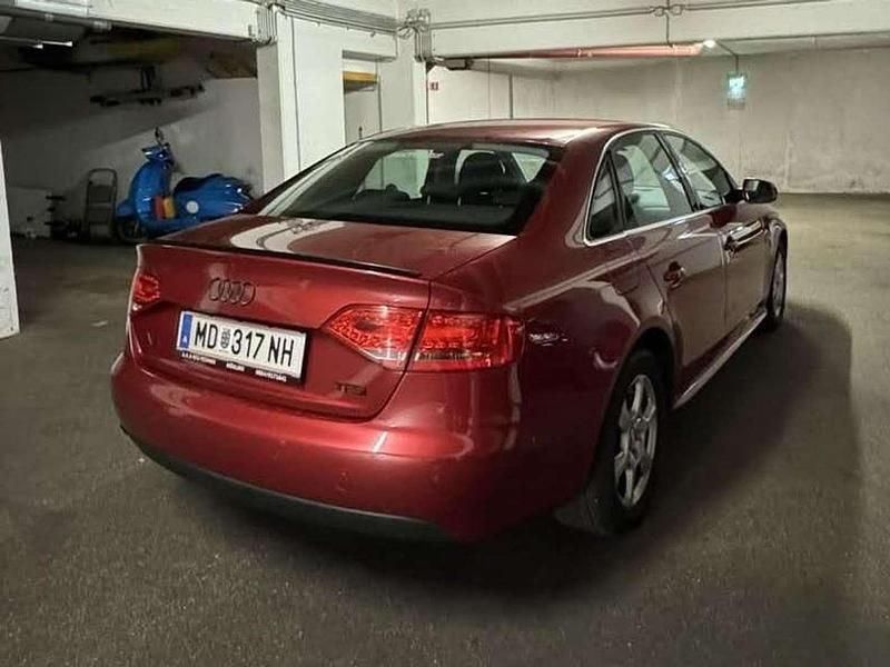 Gebraucht Audi A4 211 PS (155 kW) 2011 Rot Limousine