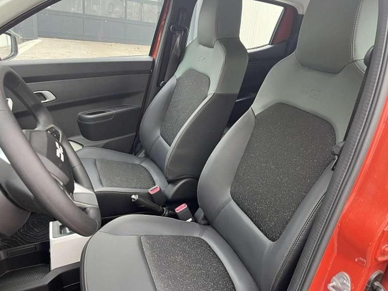 Gebraucht Dacia Spring 47 kW (65 PS) 2024 Orange Kleinwagen