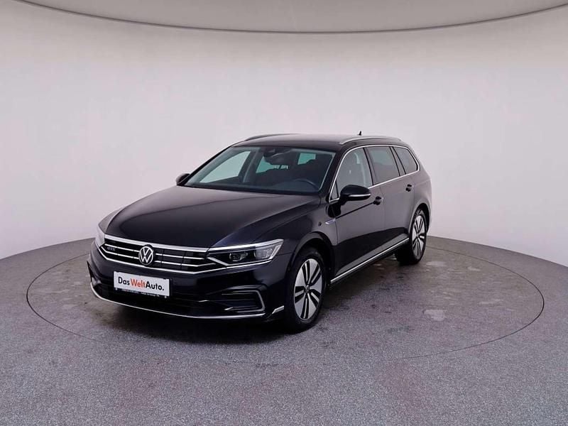 Gebraucht VW Passat GTE 156 PS (114 kW) 2021 Schwarz Kombi
