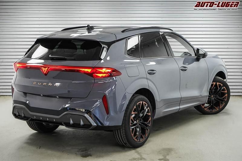 Neu Cupra Terramar VZ 2025 Graphene grau metallic (r6) SUV