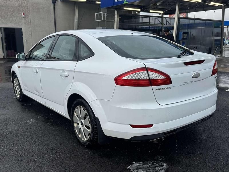 Gebraucht Ford Mondeo Trend 145 PS (106 kW) 2009 Limousine