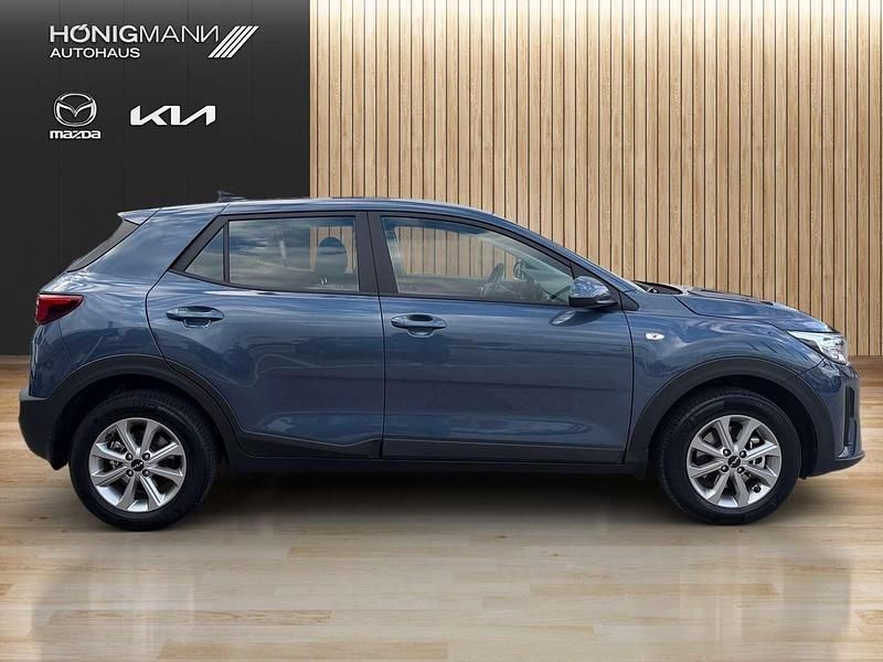 Gebraucht Kia Stonic 83 PS (61 kW) 2025 Blau SUV
