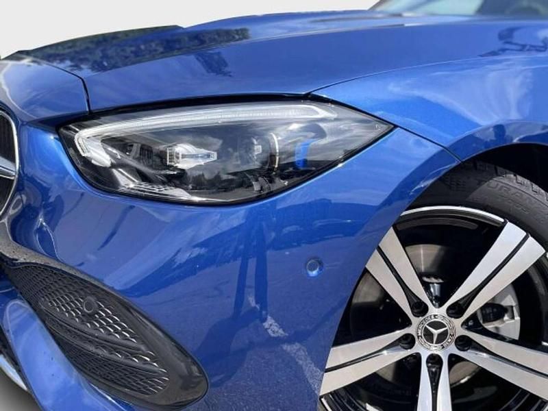 Gebraucht Mercedes C180 Avantgarde 170 PS (125 kW) 2024 Blau Limousine