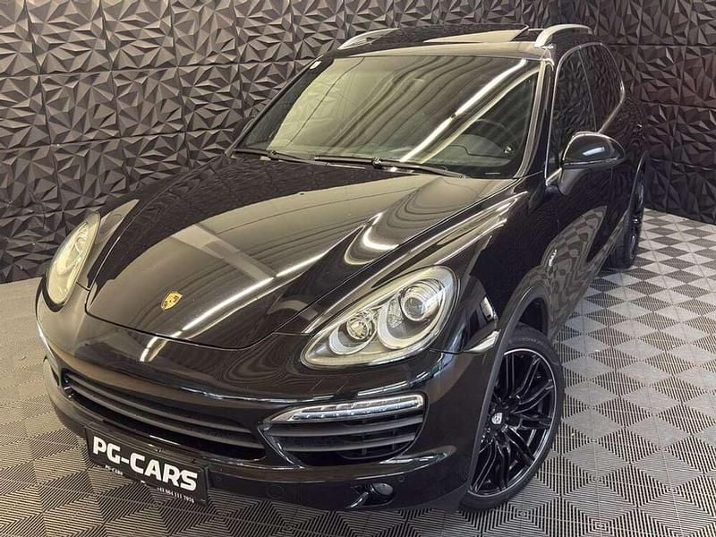 Schwarz Gebraucht 2010 Porsche Cayenne SUV | € 29.990 (Fairer Preis) - Bild 1/4