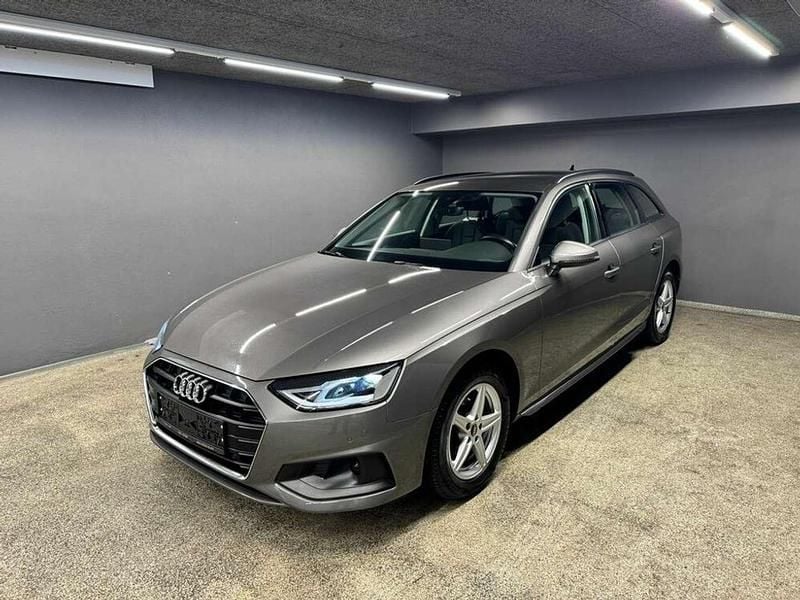 Grau Gebraucht 2022 Audi A4 Basis Kombi | € 21.590 (Fairer Preis) - Bild 1/4