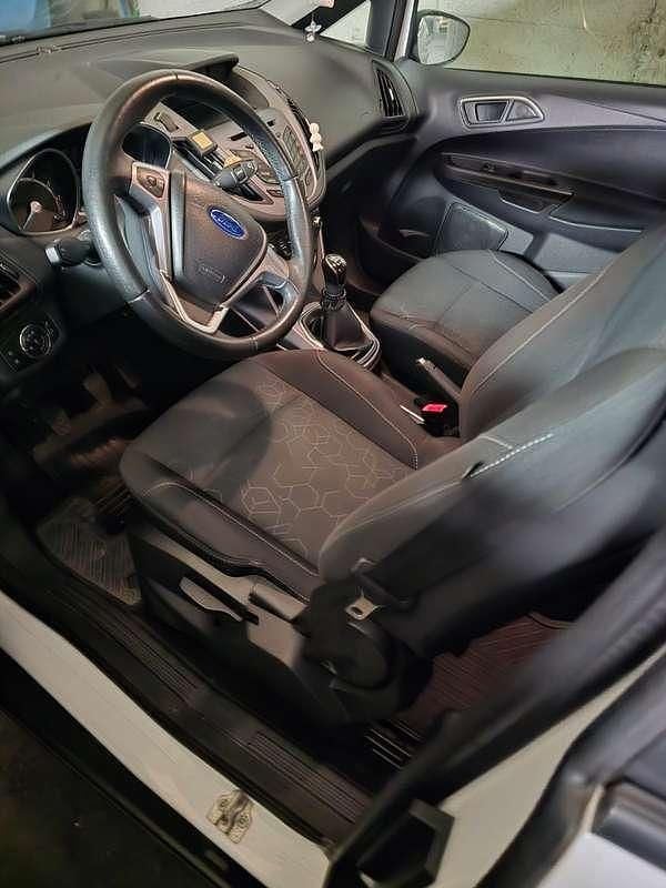 Gebraucht Ford B-MAX Trend 101 PS (74 kW) 2013 Van / Kleinbus