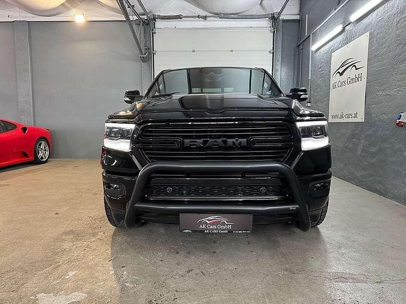 Gebraucht RAM 1500 401 PS (294 kW) 2021 Schwarz Abholung