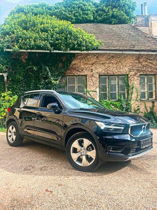 Gebraucht 2019 Volvo XC40 R-Design SUV | € 23.500 (Fairer Preis) - Bild 1/4