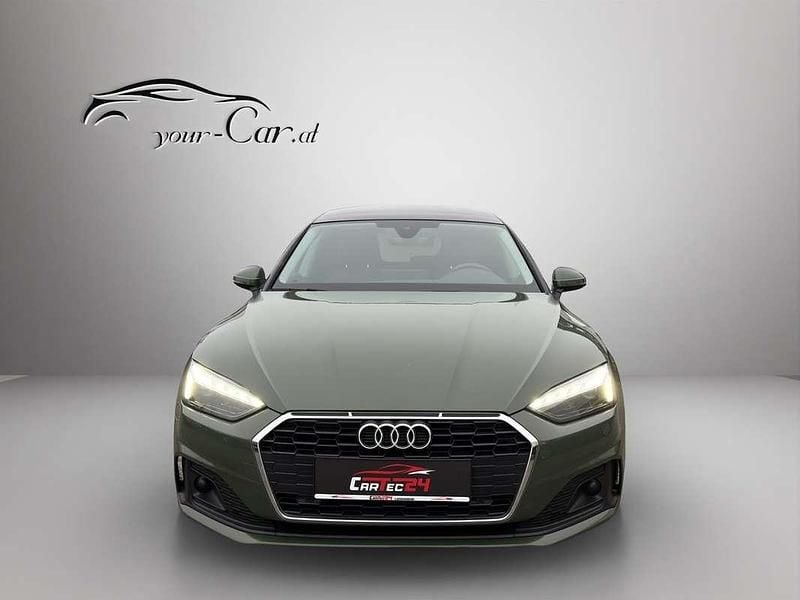 Gebraucht Audi A5 Sportback Ambiente 150 PS (110 kW) 2021 Grün Kleinwagen