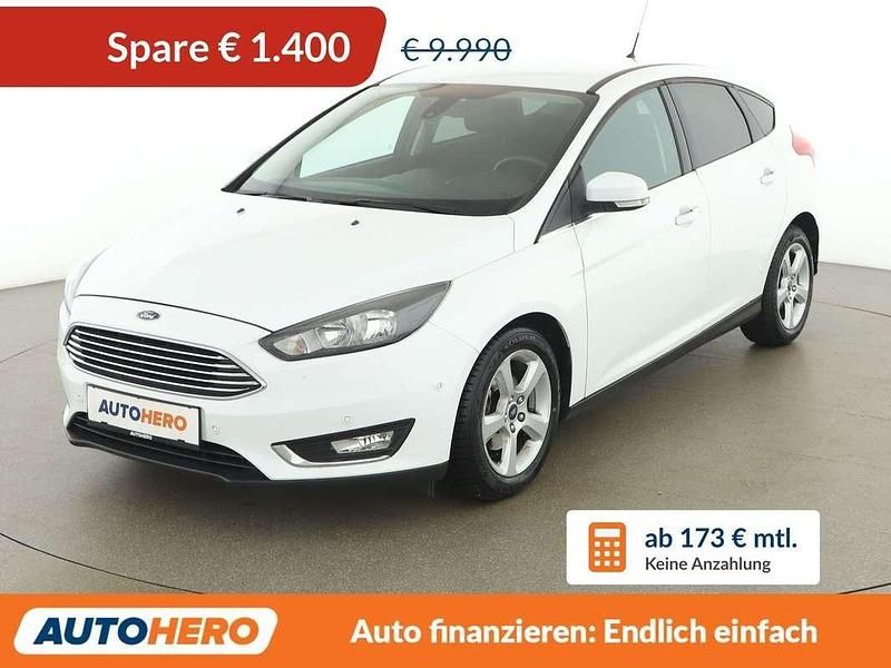 Gebraucht Ford Focus Titanium 125 PS (91 kW) 2015 Weiß Kleinwagen