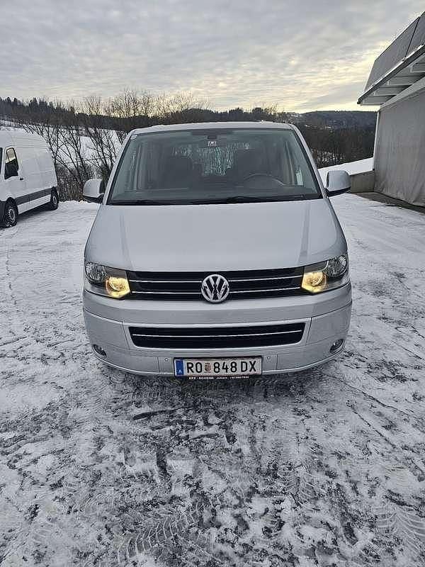 Gebraucht VW Multivan Highline 179 PS (131 kW) 2010 Silber Van