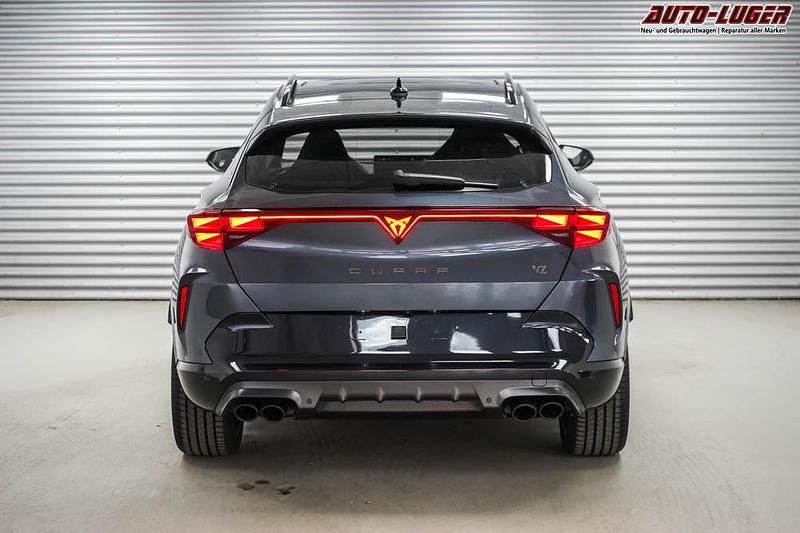 Neu Cupra Formentor VZ 2025 Magnetic grau metallic (s7) SUV