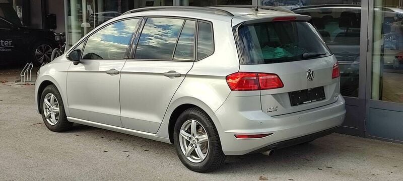 Gebraucht VW Golf Sportsvan Comfortline 110 PS (80 kW) 2017 Van / Kleinbus