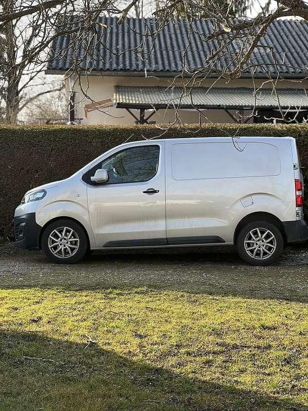Gebraucht Citroën Jumpy Comfort 122 PS (89 kW) 2017 Van / Kleinbus