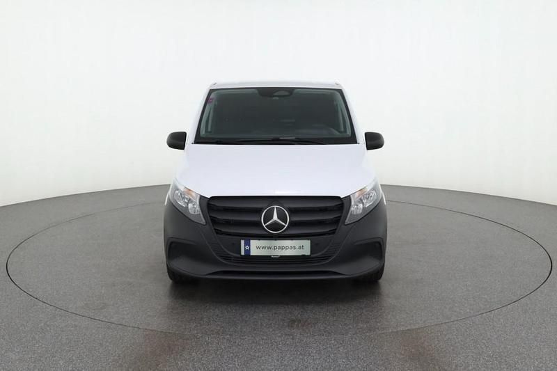 Gebraucht Mercedes Vito 163 PS (119 kW) 2026 Van