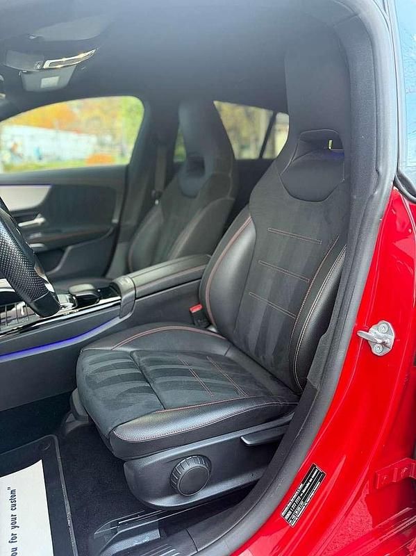 Gebraucht Mercedes CLA220 AMG line 190 PS (139 kW) 2021 Rot Limousine